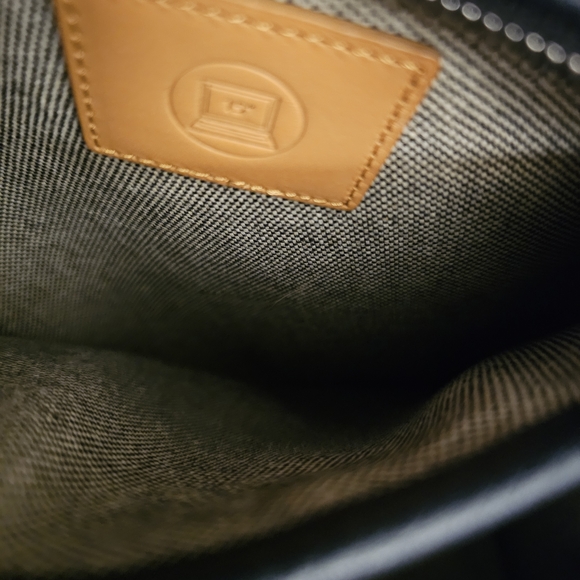 MCM Dark Snake Pattern Backpack - Picture 16 of 16